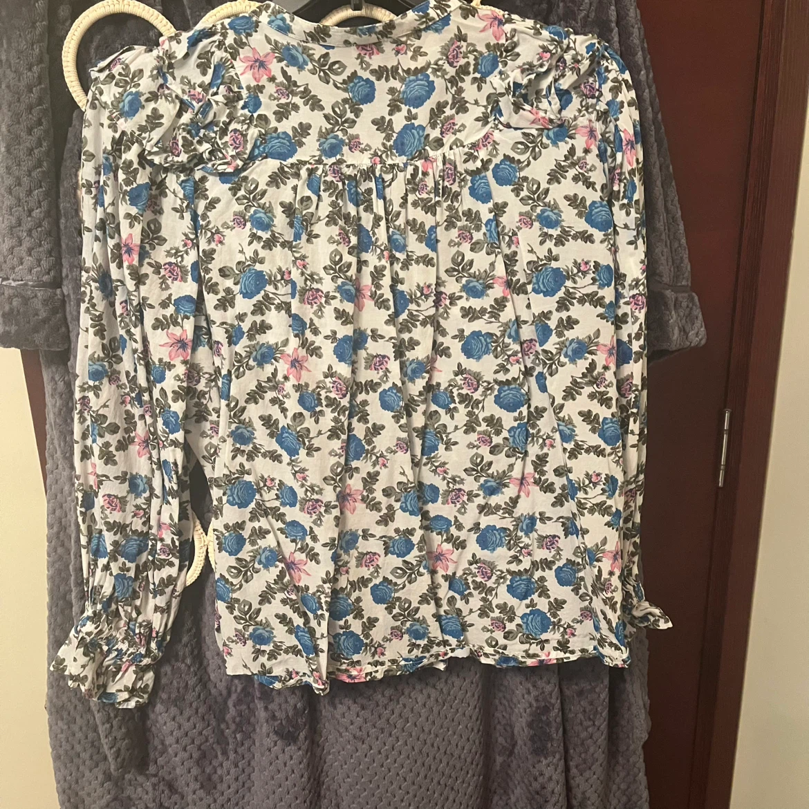 River Island Floral Print Blouse Size 18 - photo 5