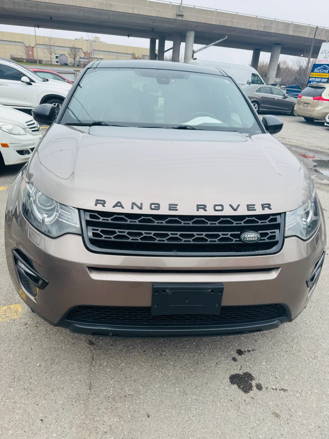 2016 Land Rover Discovery Sport ( LOW KM )