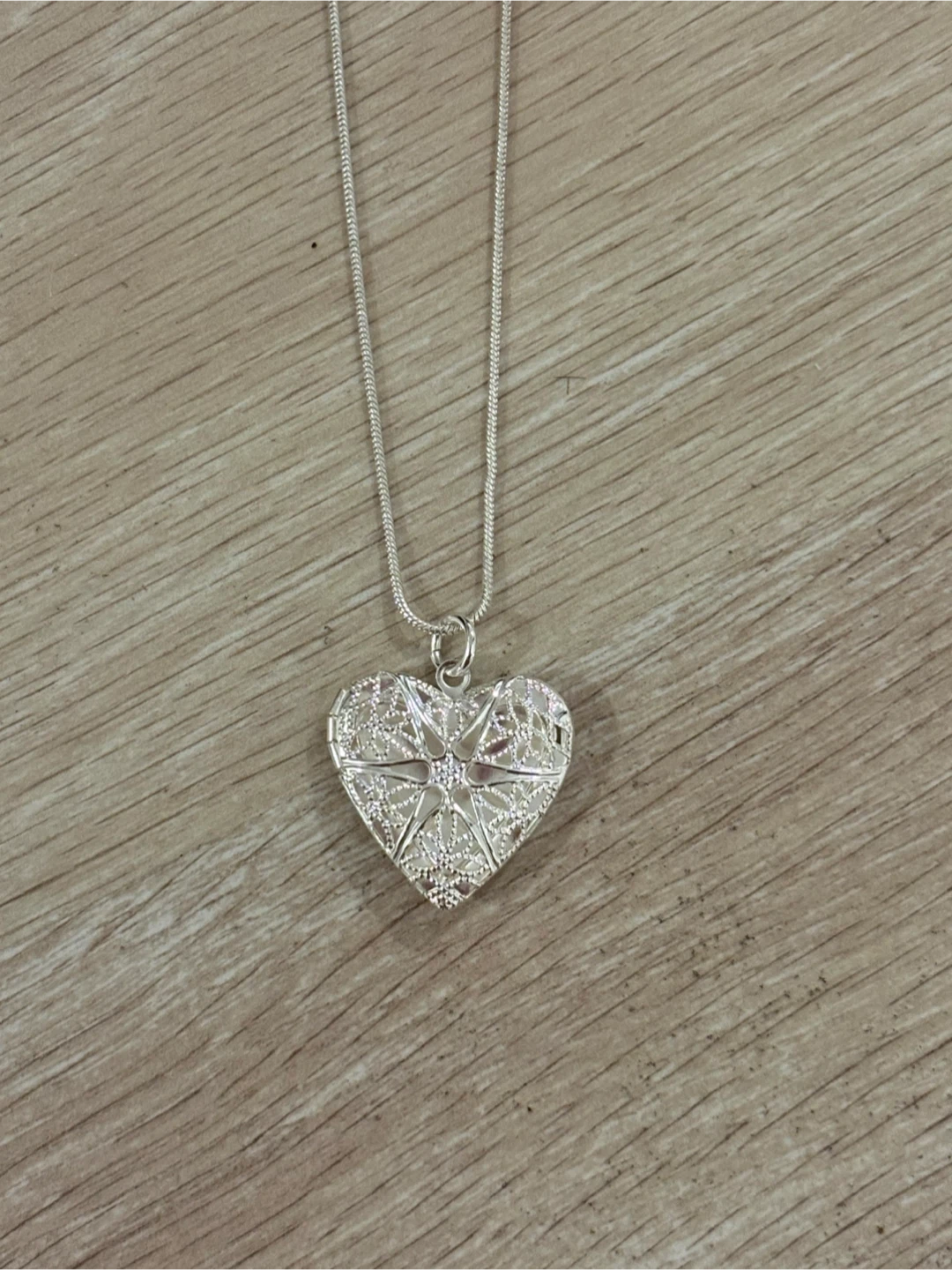 Silver Heart Locket Necklace - photo 2