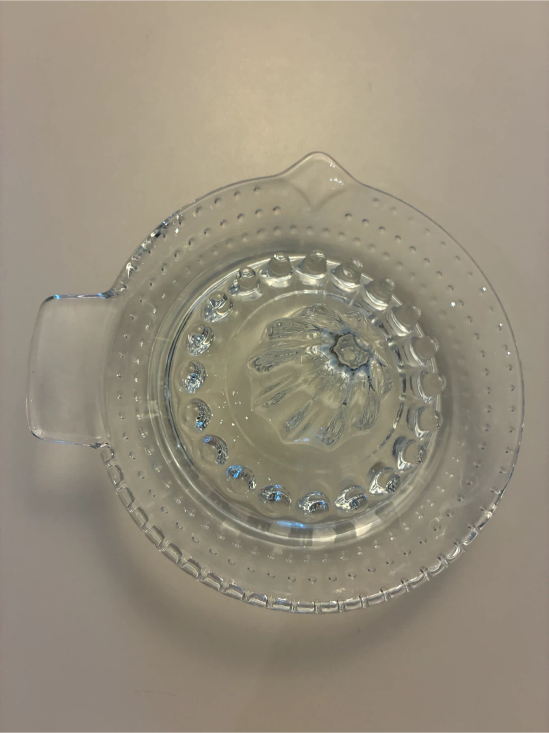 Anchor Hocking Glass Mixing Bowl and a Citrus Juicer - photo 3