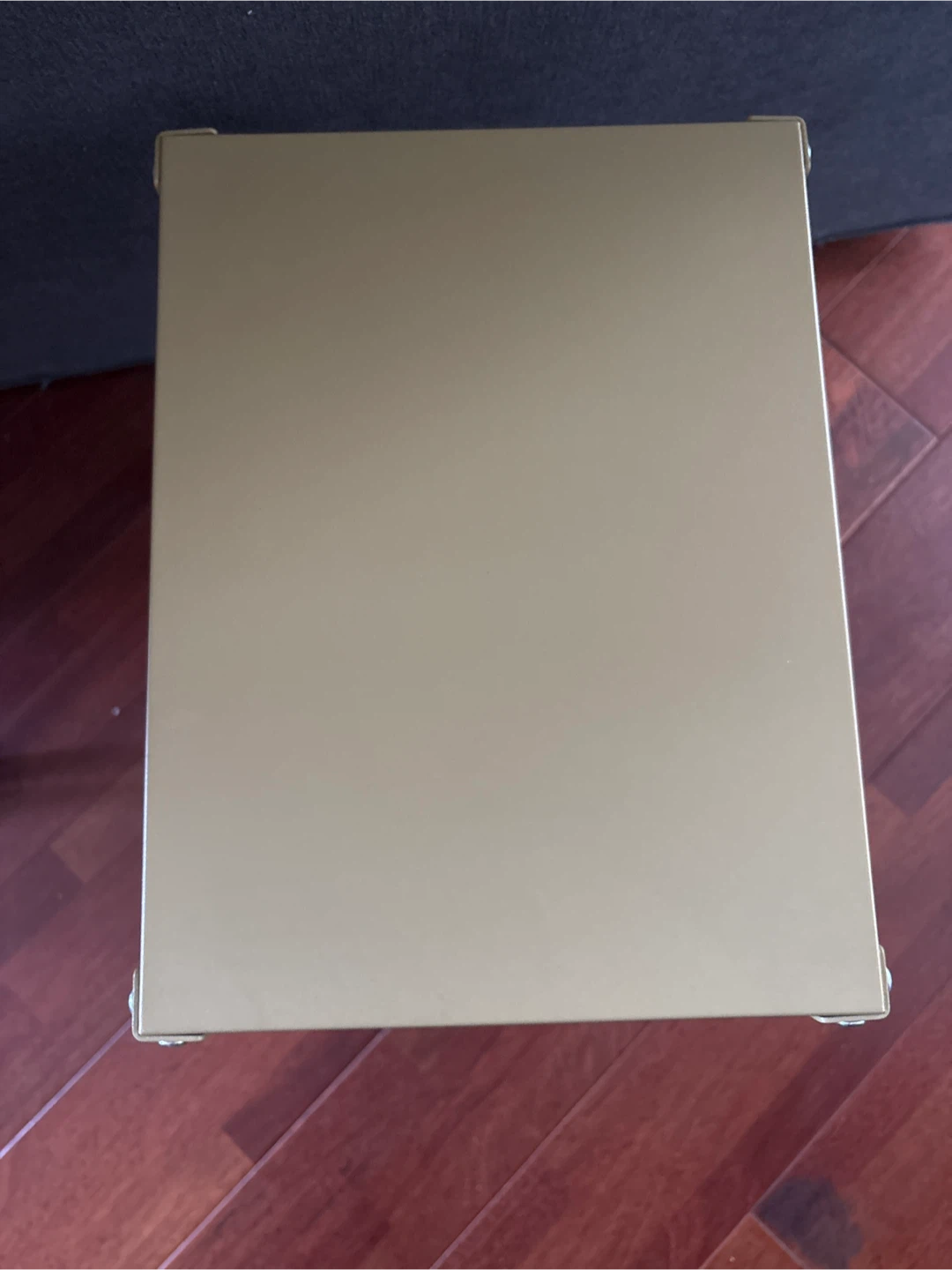 Two-Tiered Side Table - Green - photo 3
