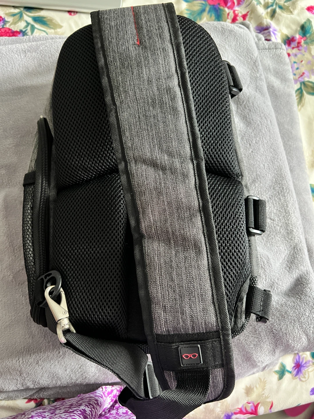 Swiss Gear Camera DSLR Sling Backpack SWA2336B - photo 2