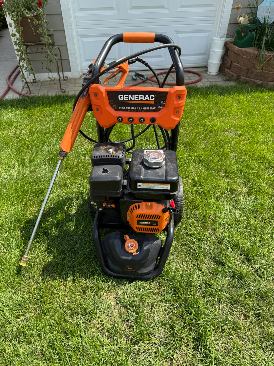 Generac 3100 PSI Gas Pressure Washer,$175.00 or best offer.