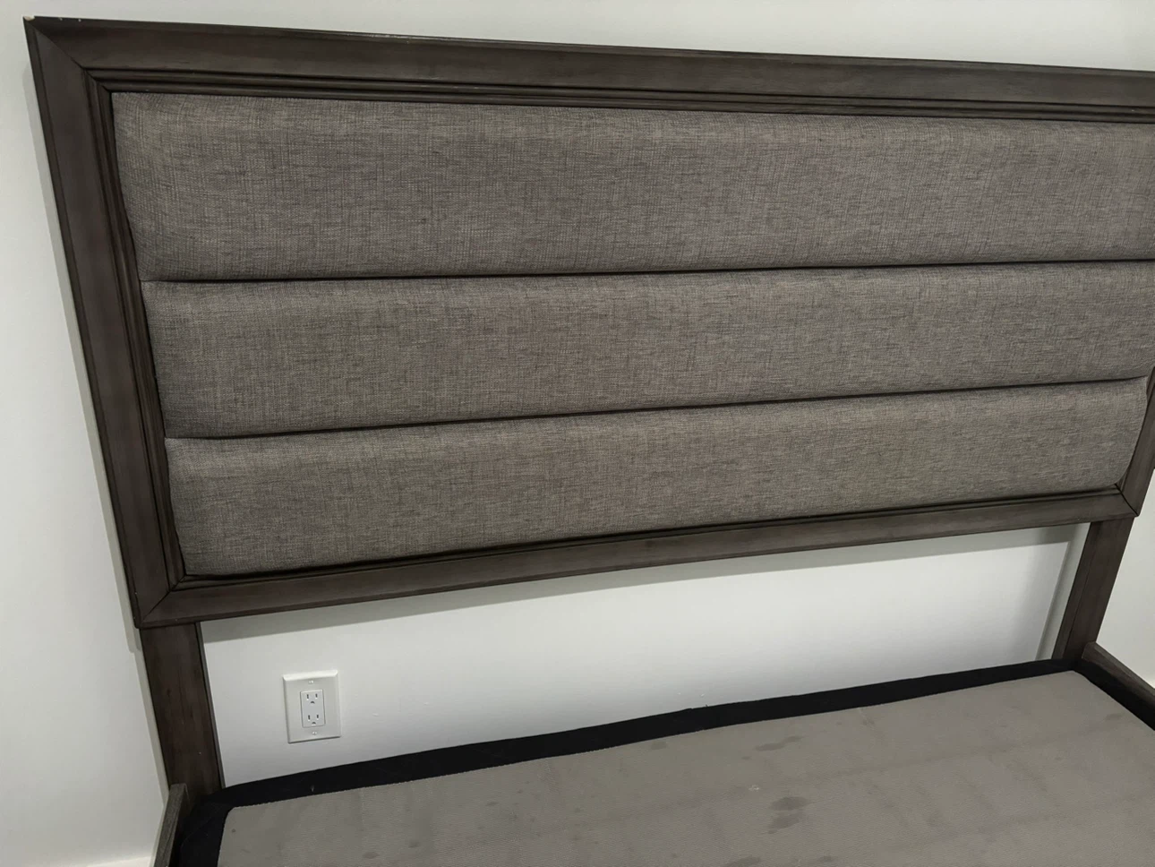 Queen size bed Frame