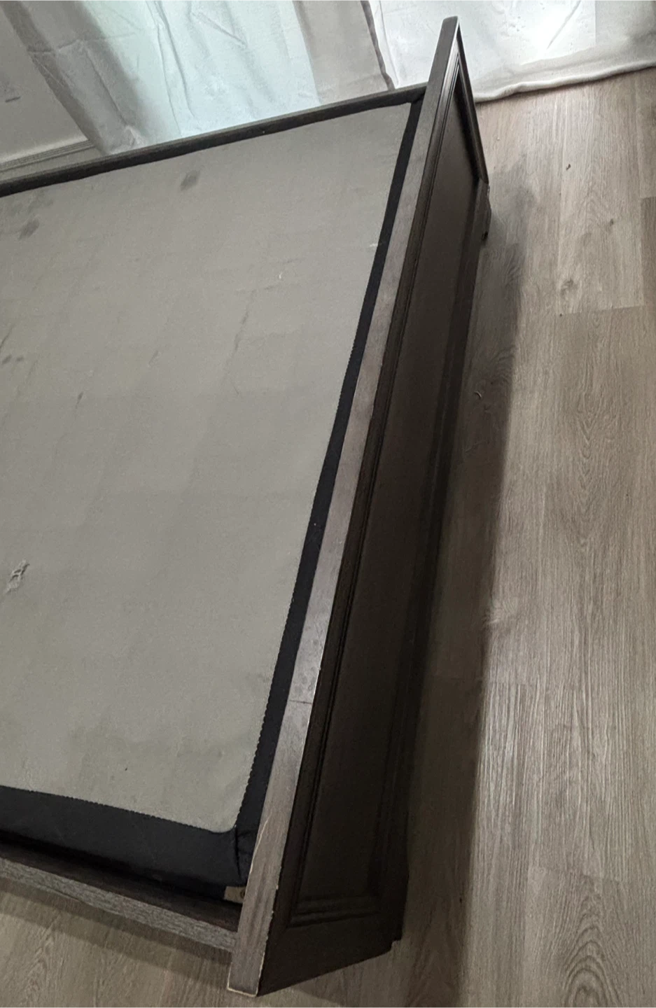 Queen size bed Frame - photo 2