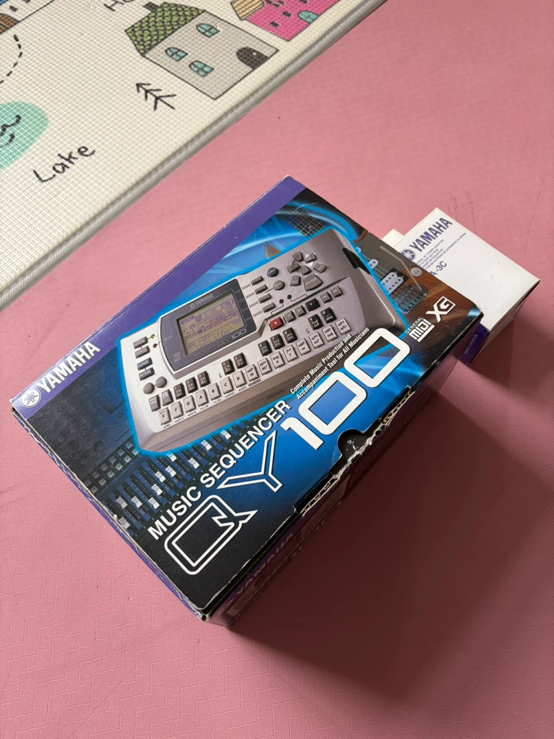 Yamaha QY100 Music Sequencer