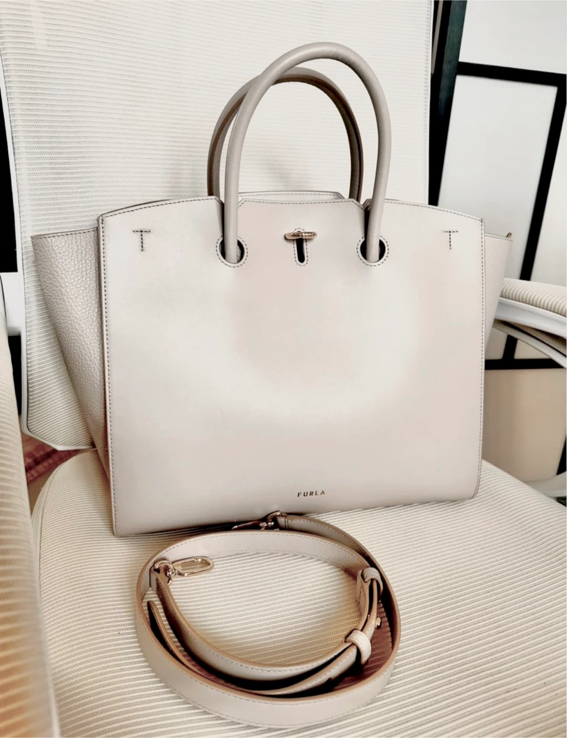 Furla Beige Leather Tote Bag - photo 2