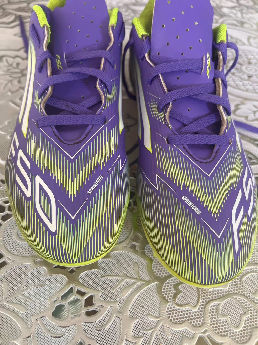 Adidas f50 clears with grip socks - photo 3