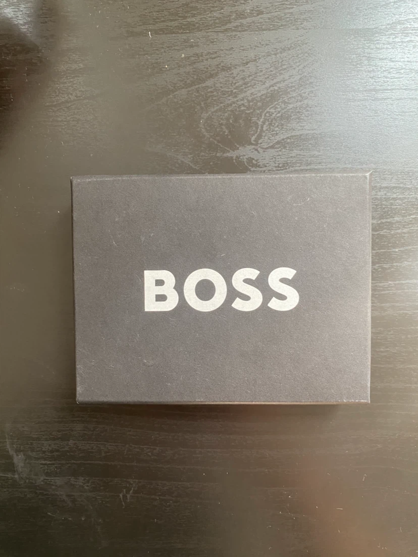 BOSS Card Holder (never used) - photo 5