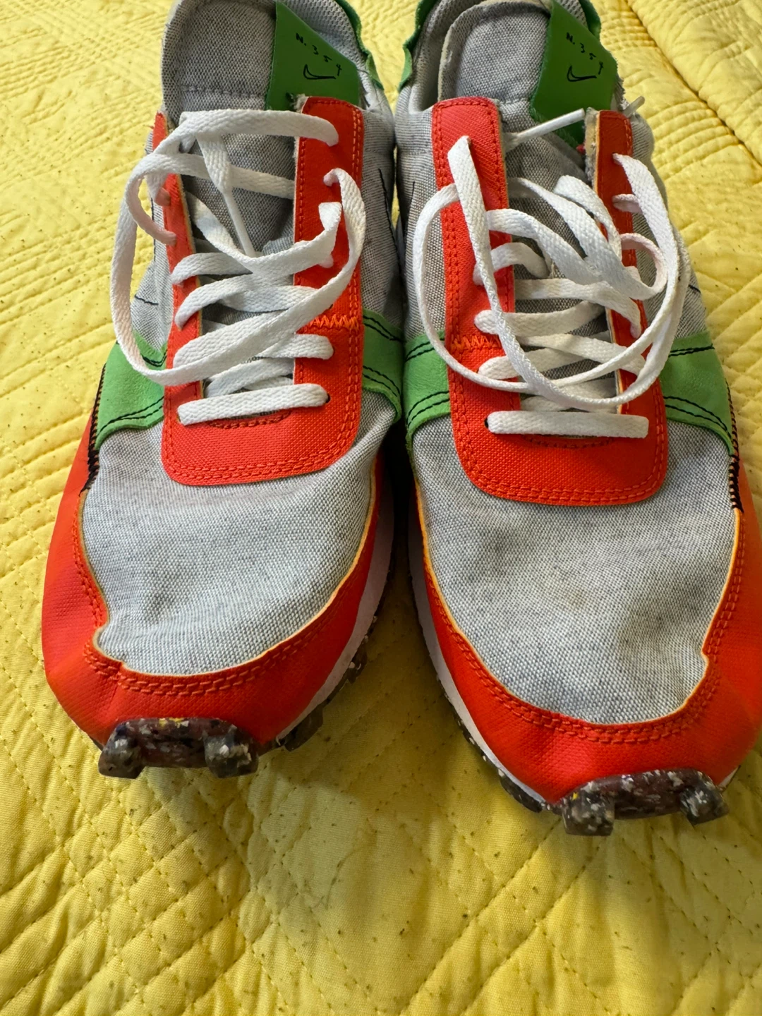 Nike Swoosh Sneakers Size 10.5 - photo 2