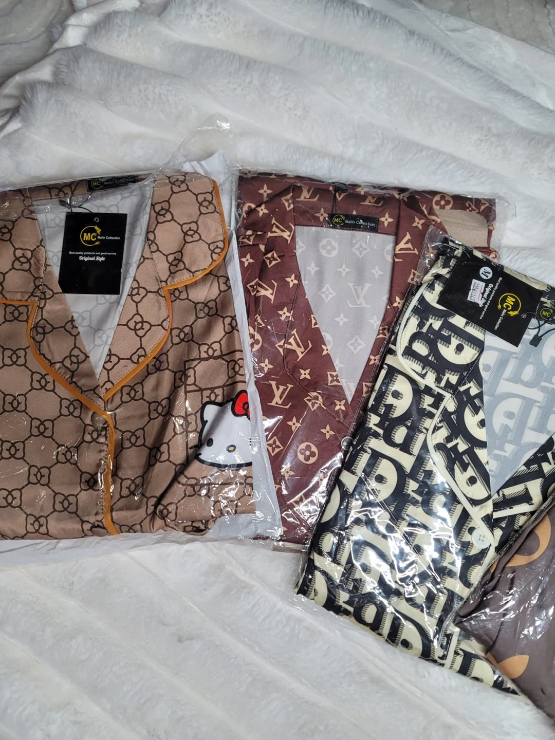 BRAND NEW IN BAG Women's Pajama Set - photo 3
