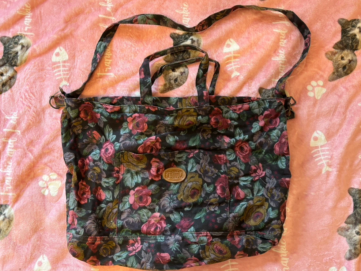 GITANO Floral Travel Bag