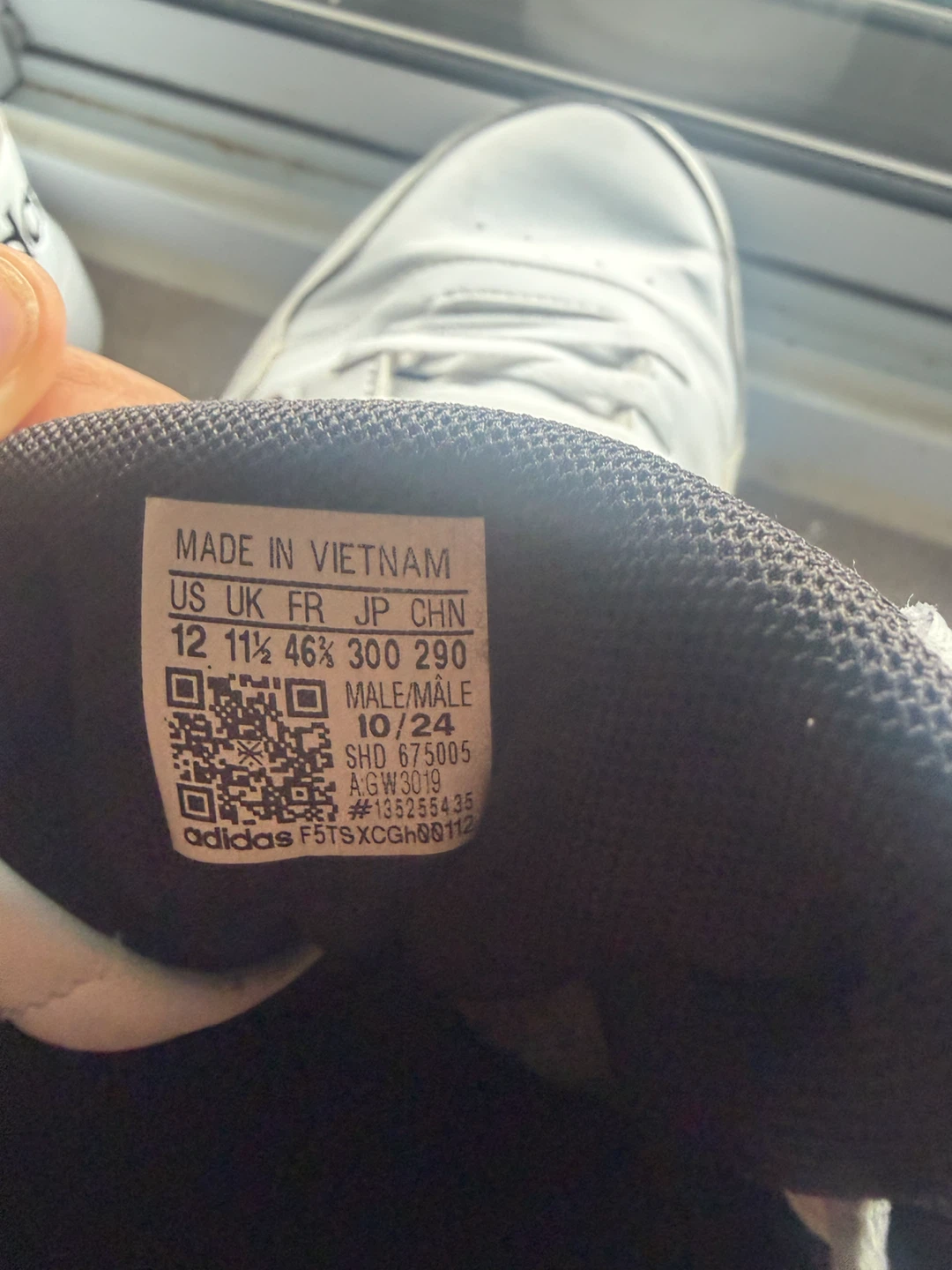 Size 12 M Adidas Men's High-Top Sneakers - photo 4