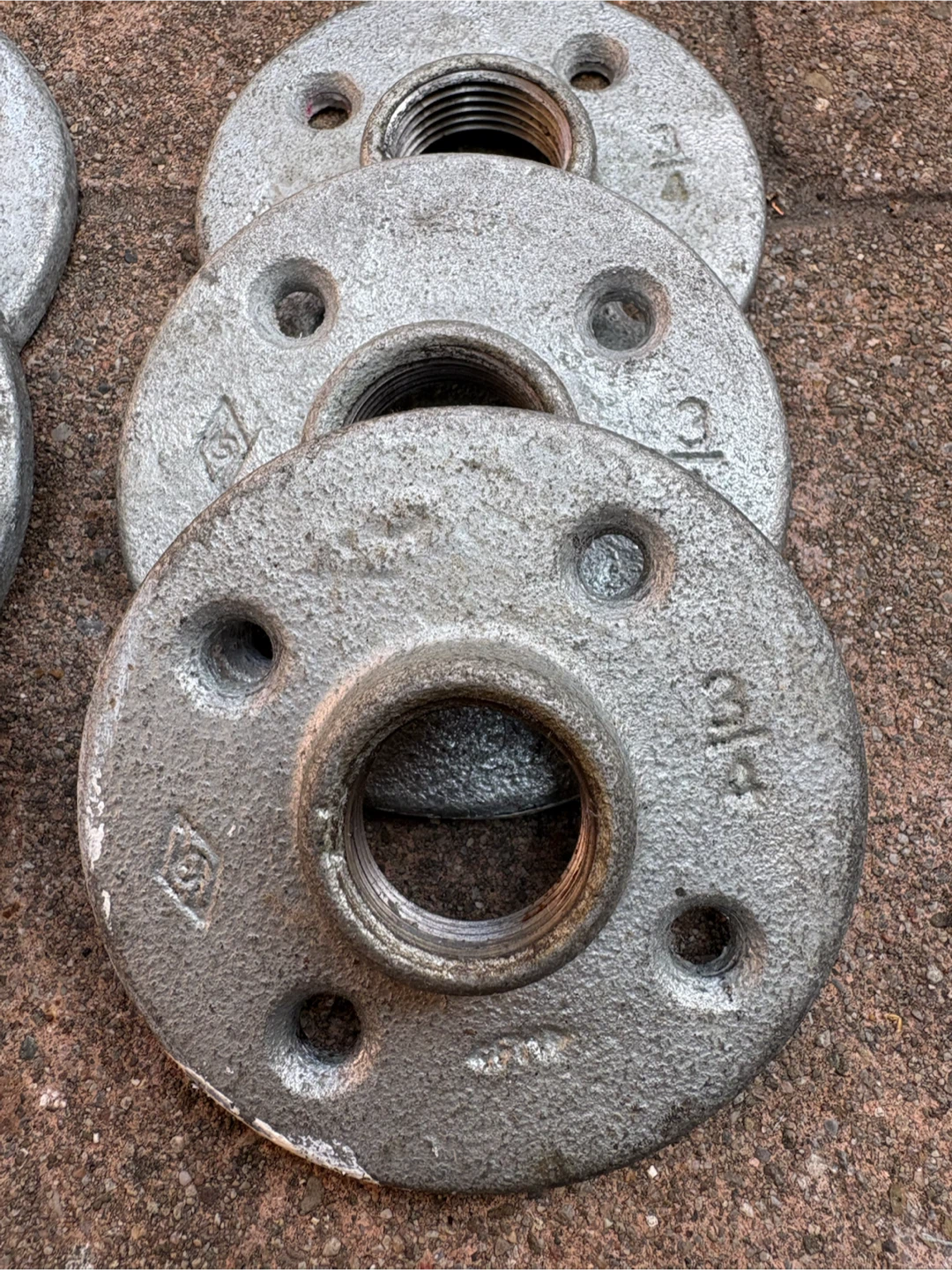 Assorted Pipe Fittings and Flanges - photo 2