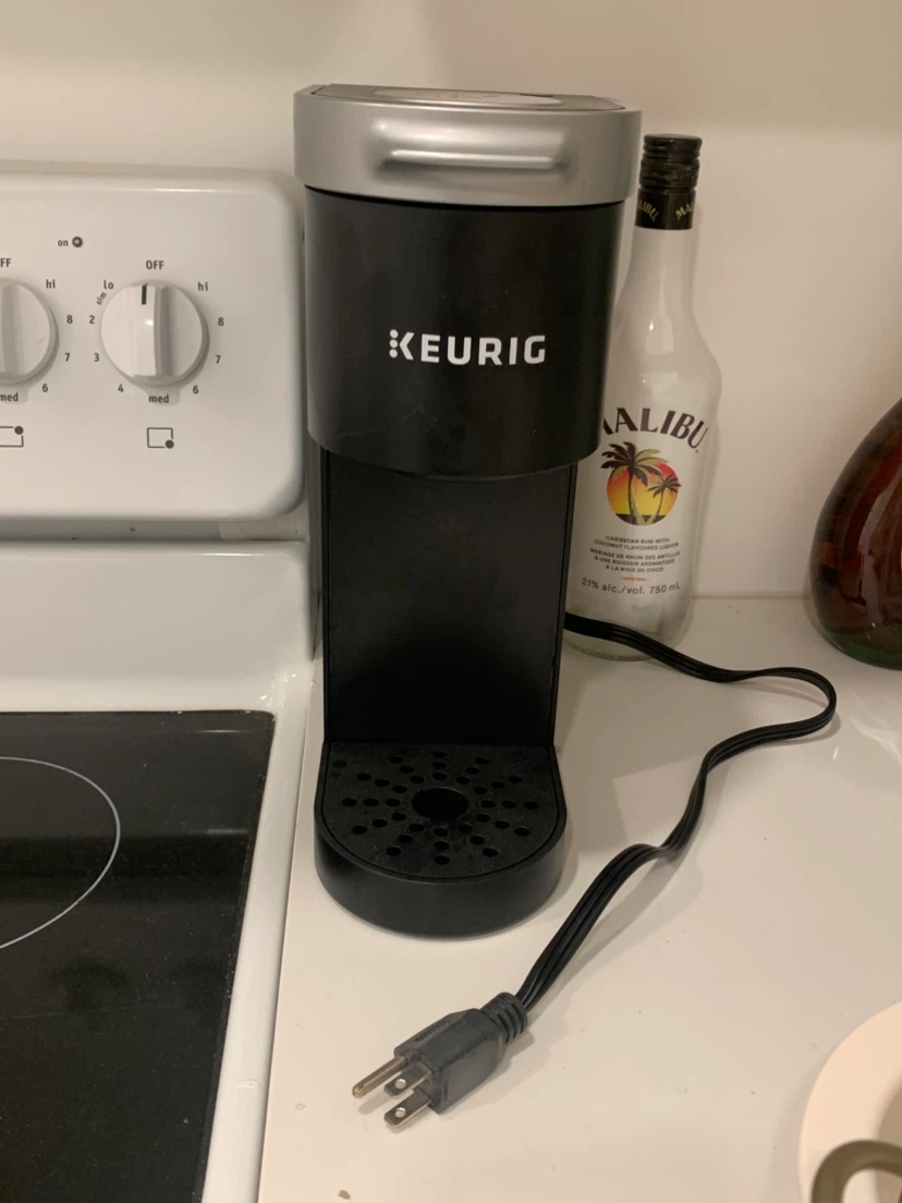 Keurig K-Mini Single Serve Coffee Maker in Black