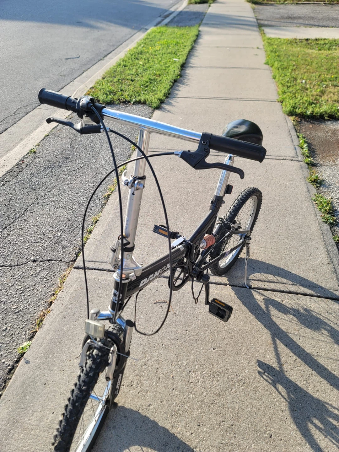 DAHON Folding Bike – 20” – 7 Speed – - photo 2