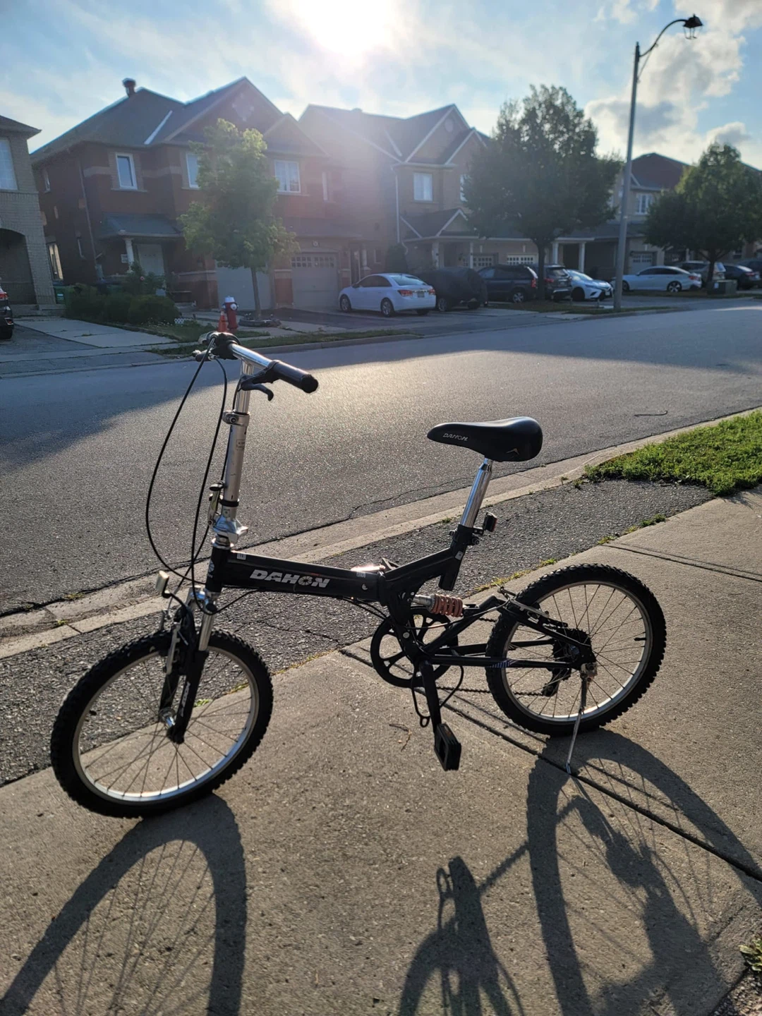 DAHON Folding Bike – 20” – 7 Speed – - photo 3
