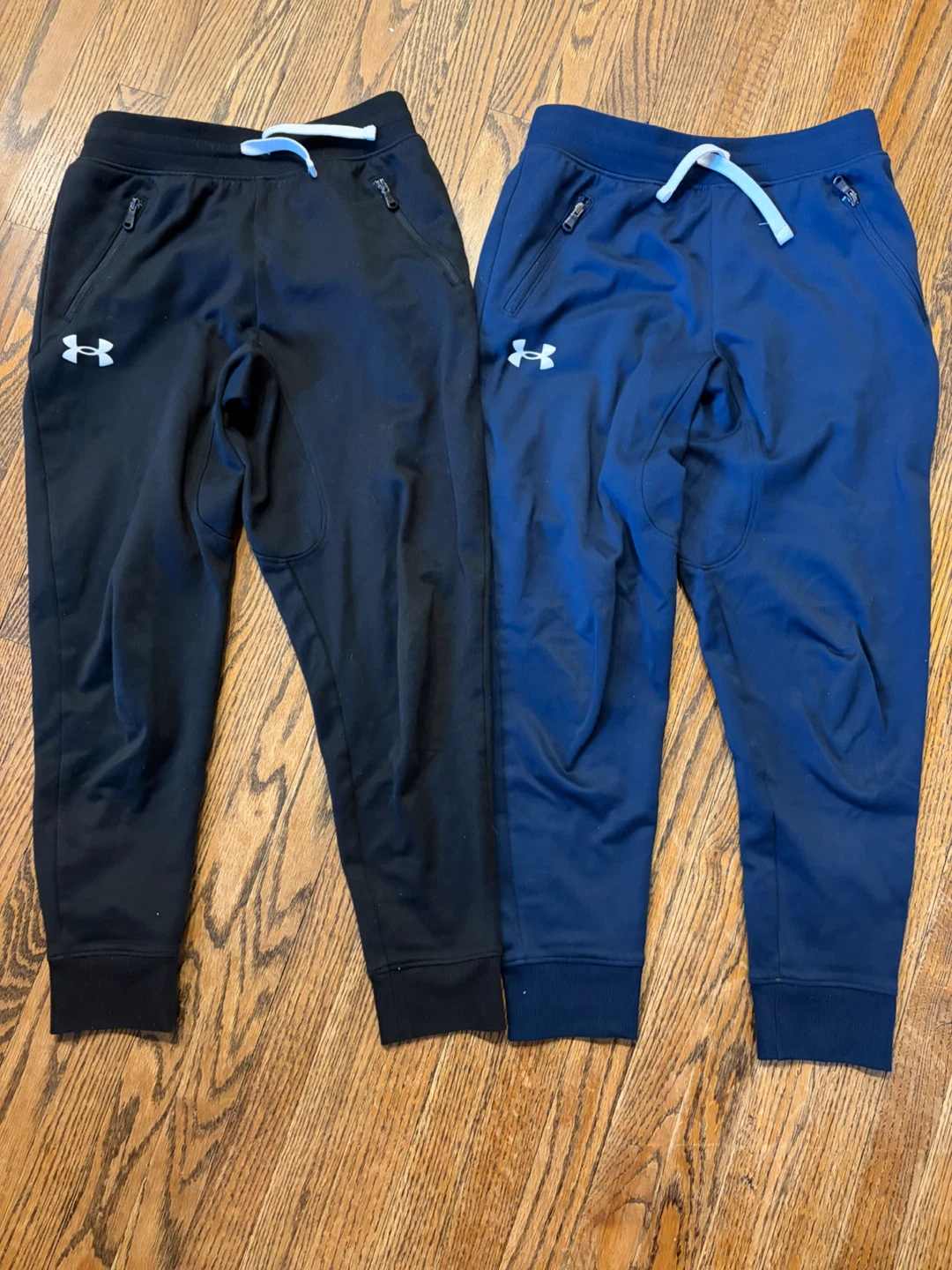 Boys Under Armour Joggers - Black & Navy Size Small