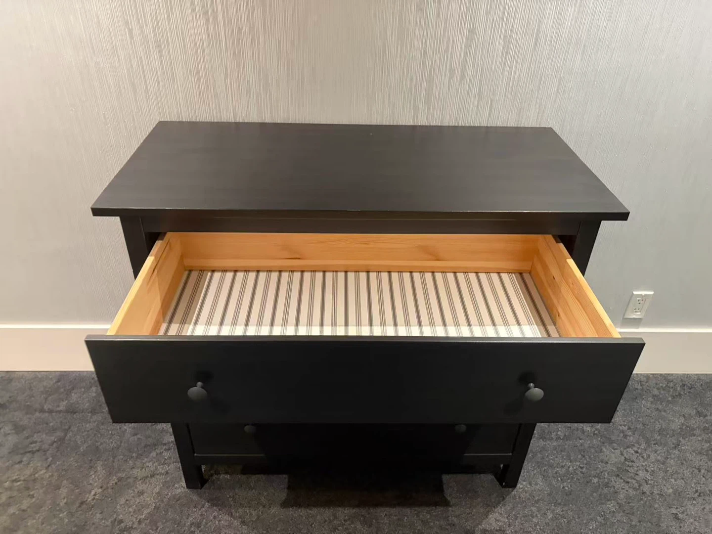 IKEA HEMNES 3 drawers dresser - photo 2