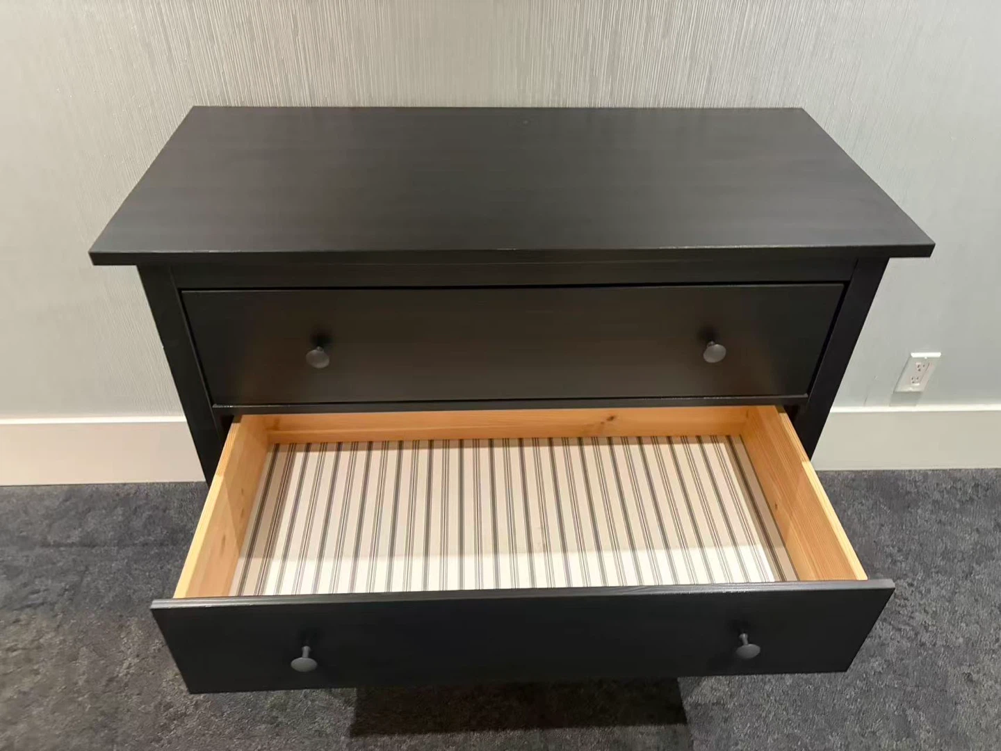 IKEA HEMNES 3 drawers dresser - photo 3
