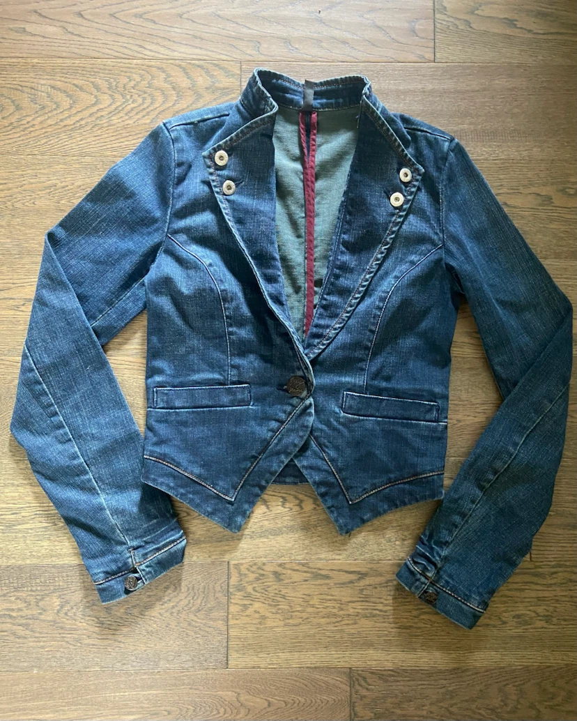 NWOT: Foxy Jeans Blue Denim Blazer Jacket Size M
