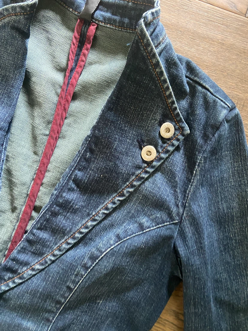 NWOT: Foxy Jeans Blue Denim Blazer Jacket Size M - photo 2
