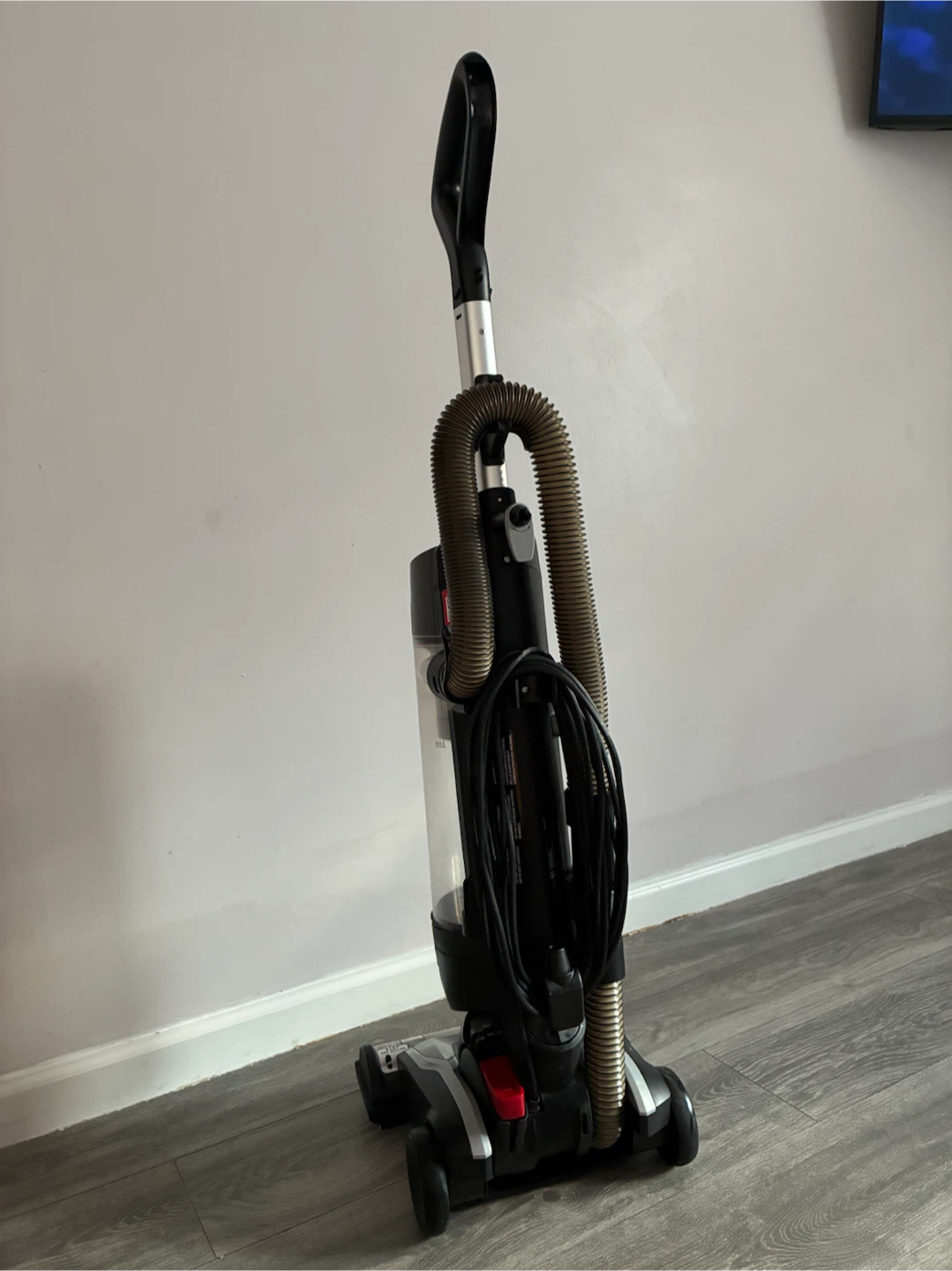 Hoover Vacuum Cleaner - photo 2