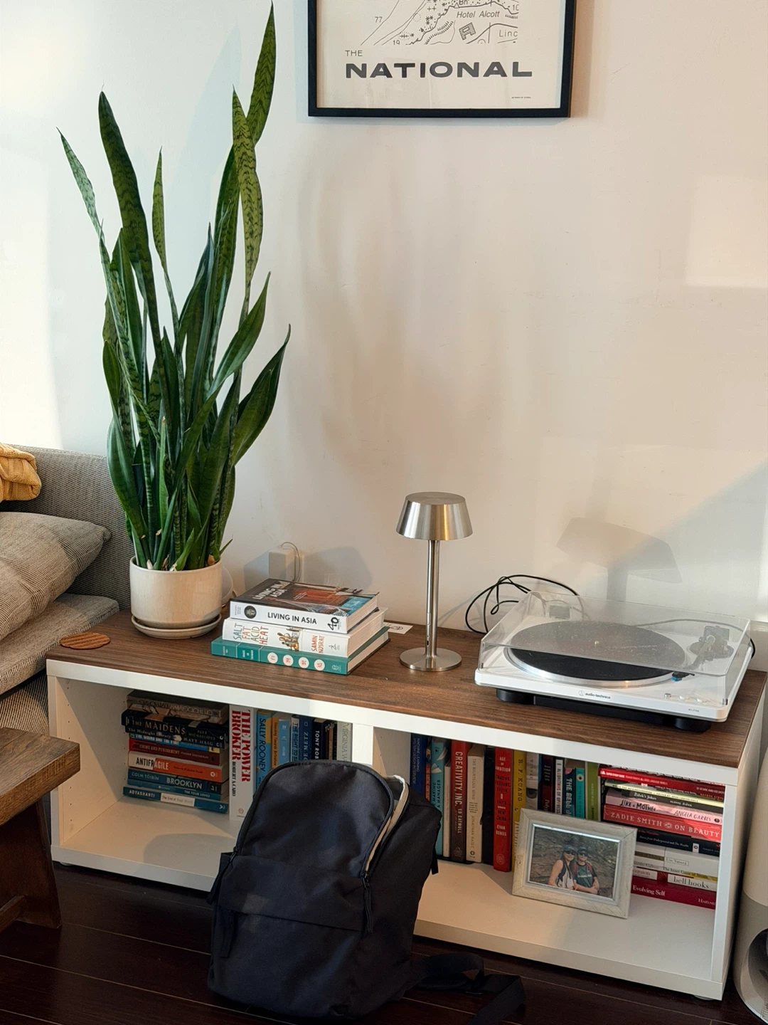 Lowboard with wooden top