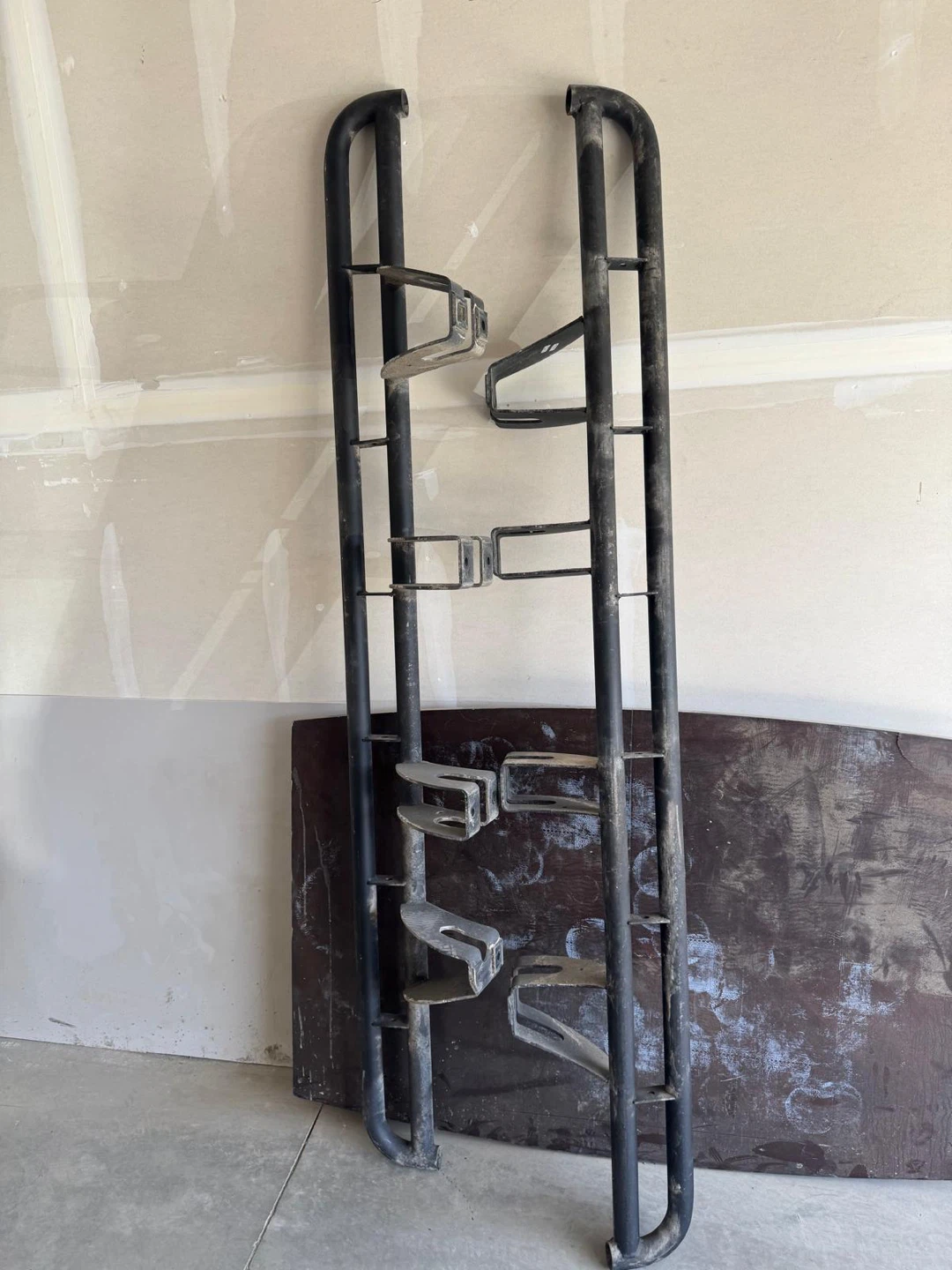 Pair of Black Side Steps / Rock Sliders - photo 2