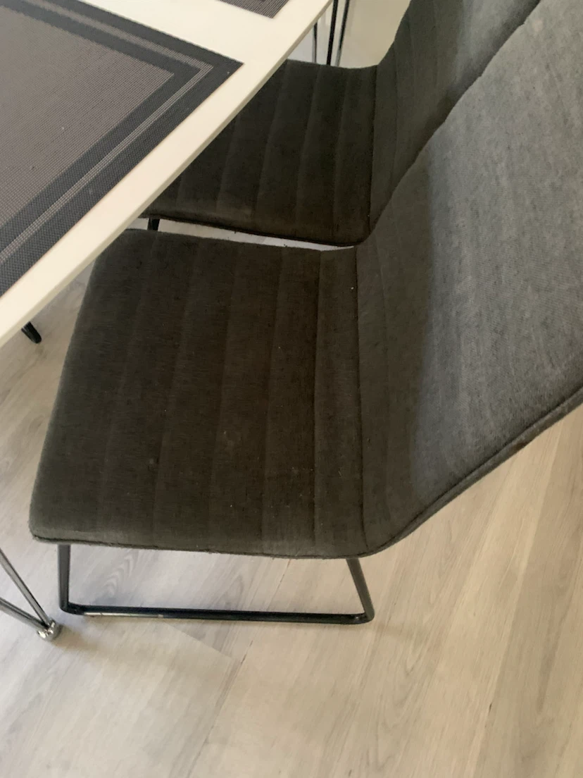 Dining Room Table with Chairs - photo 2