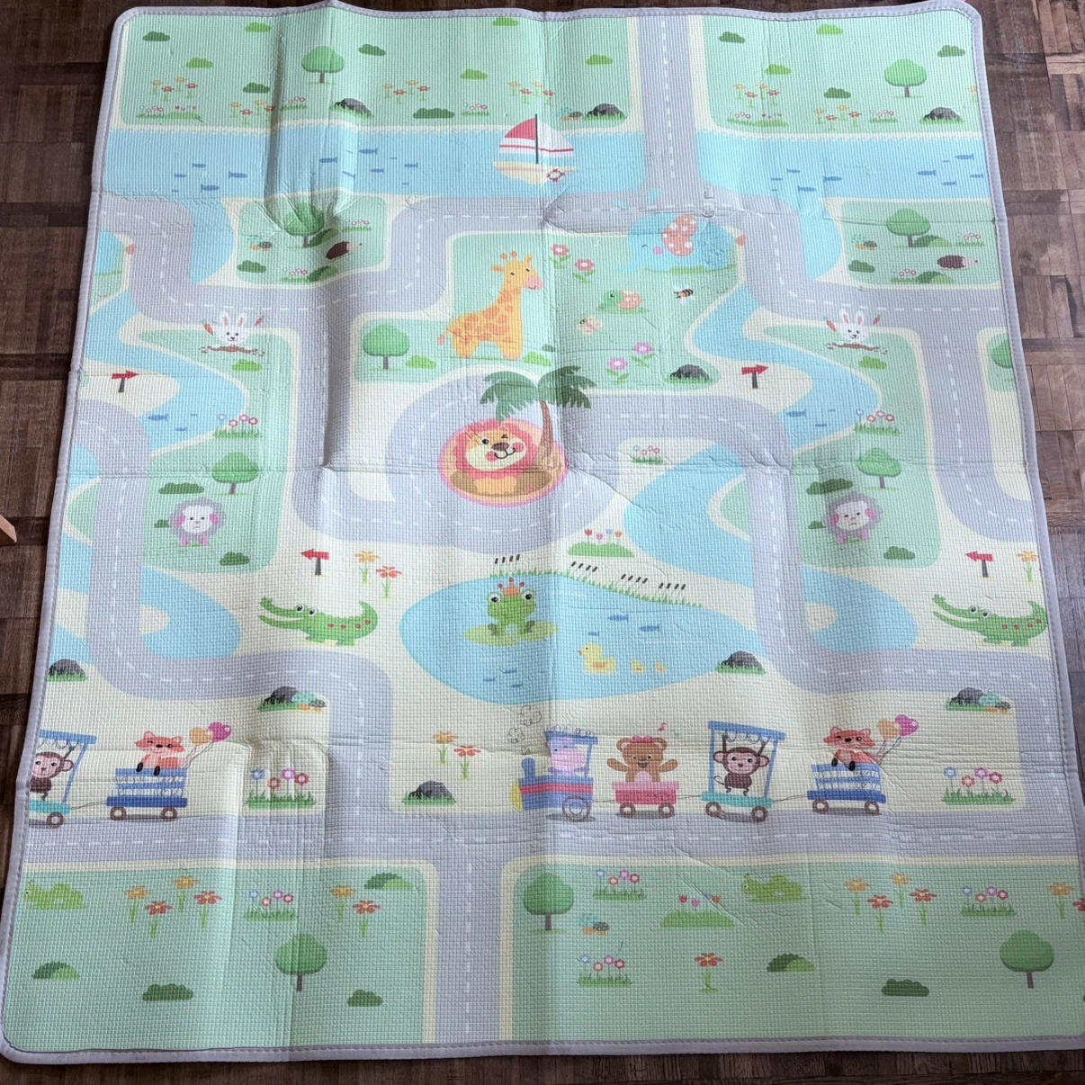 Kids reversible play mat (150cm x 180cm)