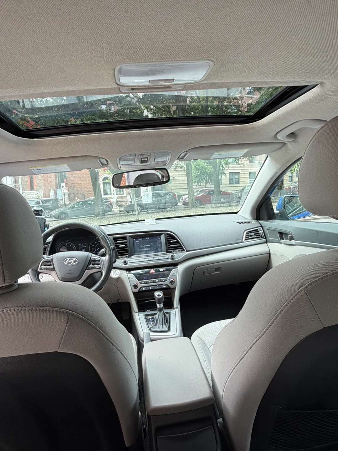 Blue Hyundai Elantra Sedan - photo 3