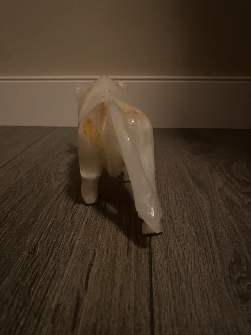 Onyx Bull Figurine - photo 4