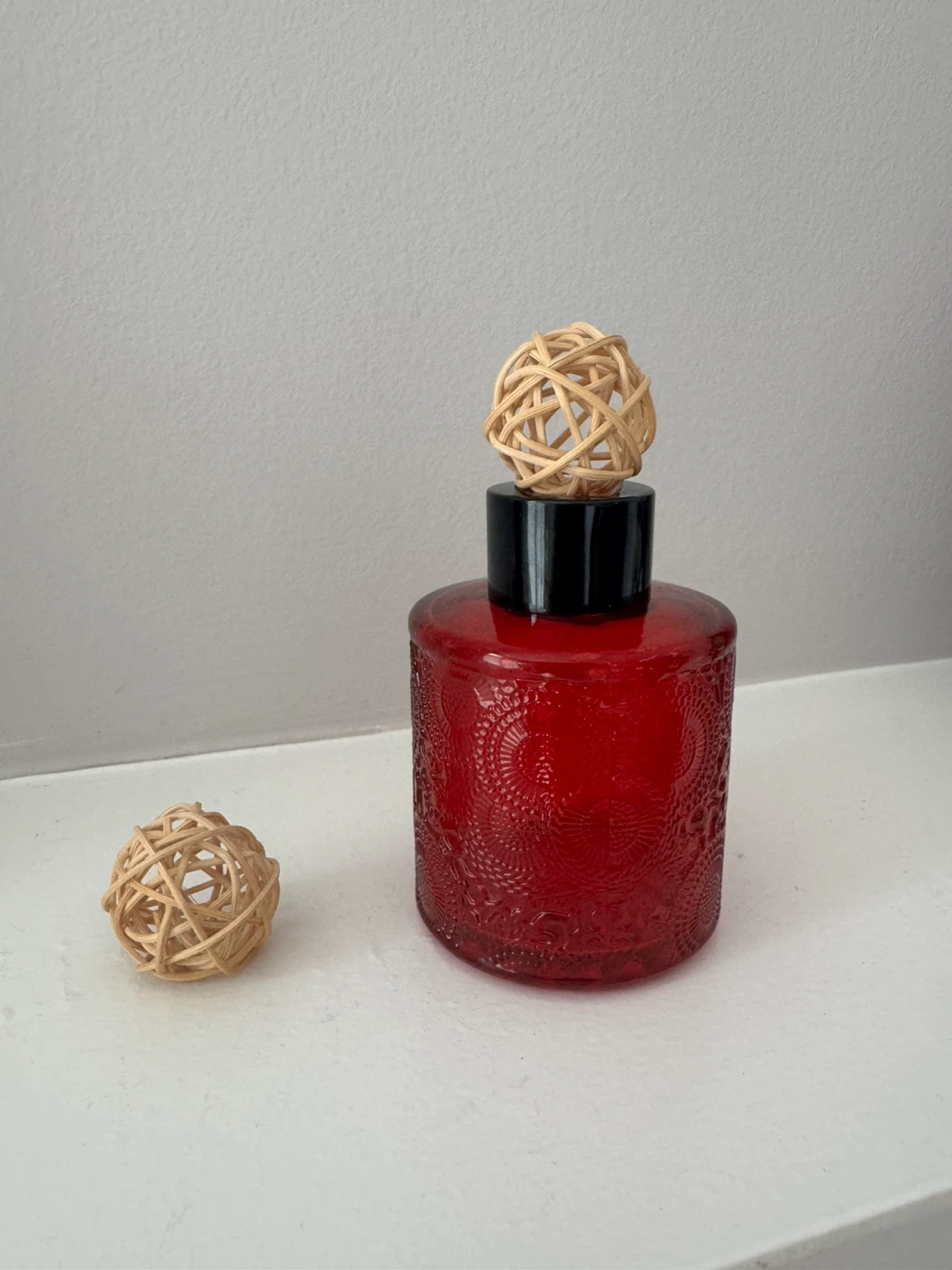 Brand New Red Glass Reed Diffuser Bottles - photo 3
