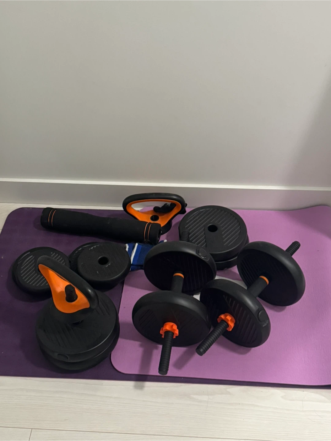 Adjustable Dumbells