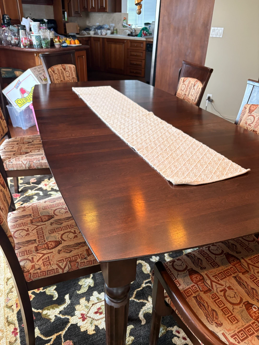 Dark wood dining table and 6 chairs set and China Cabinet - photo 2