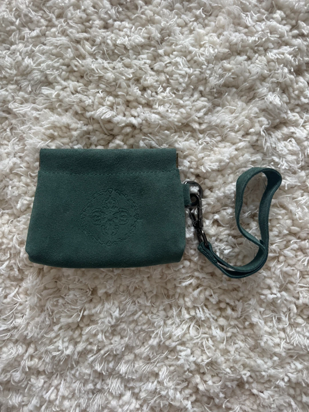 Brand New Genuine Suede Leather Squeeze Coin Pouch - photo 4