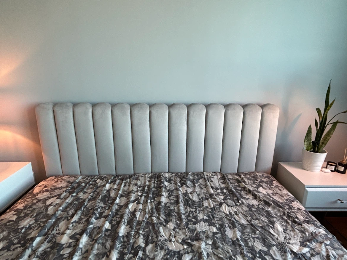 Gray king Bed Frame with Tufted Headboard with mattress - photo 5