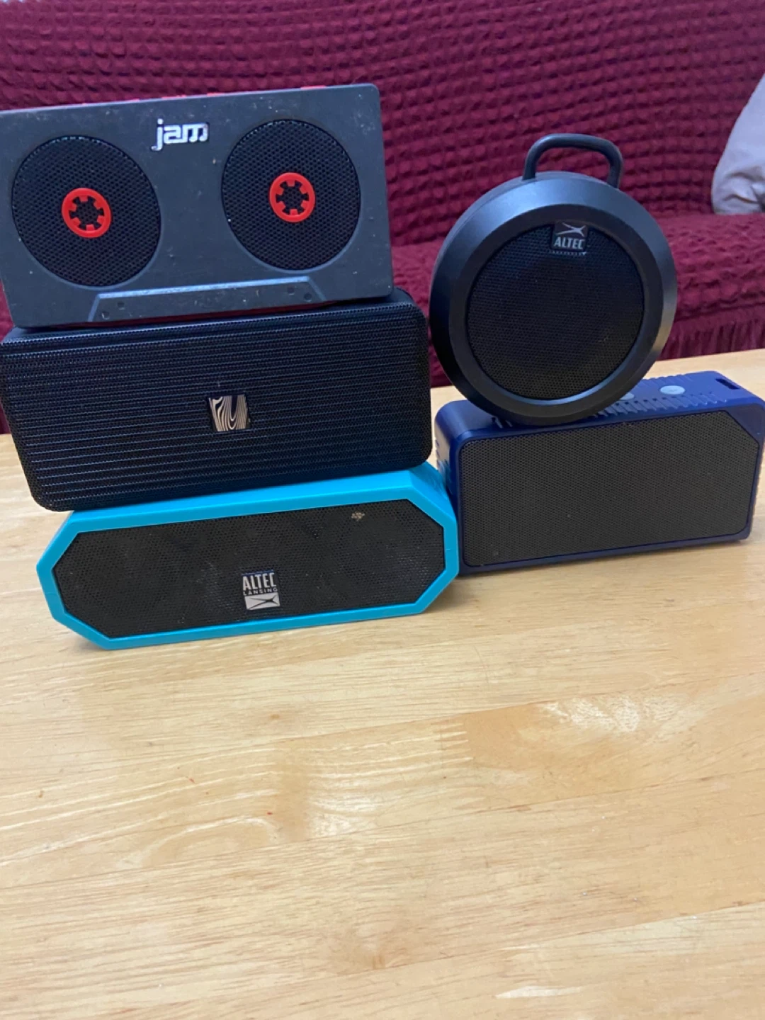 Altec Lansing IMW355-BLK Bluetooth Speaker