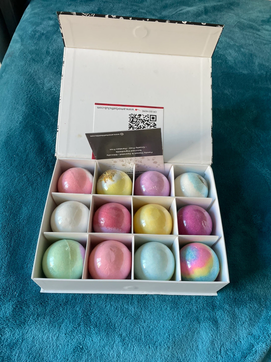 Amor Bath Bombs Gift Set - photo 2