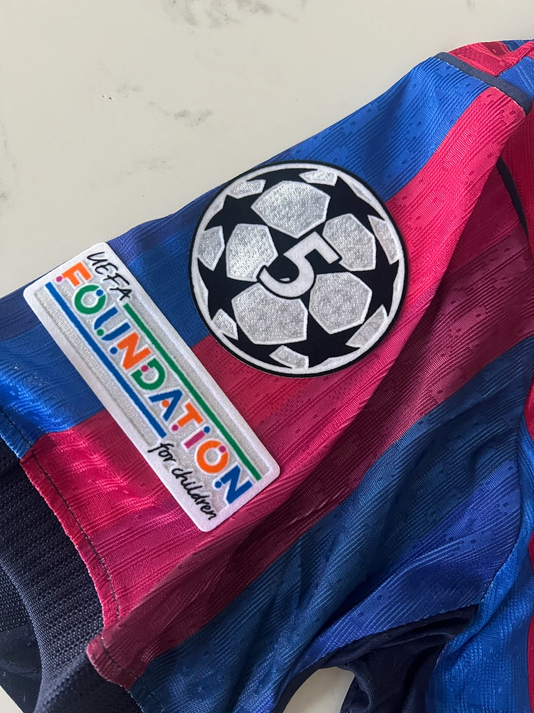 FC Barcelona 2023-24 Lamine Yamal Jersey - photo 4