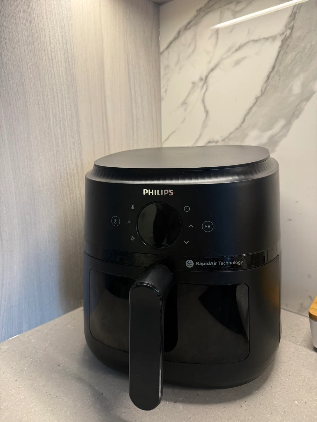 Philips Rapid Air Technology Air Fryer Black 6.6 qt