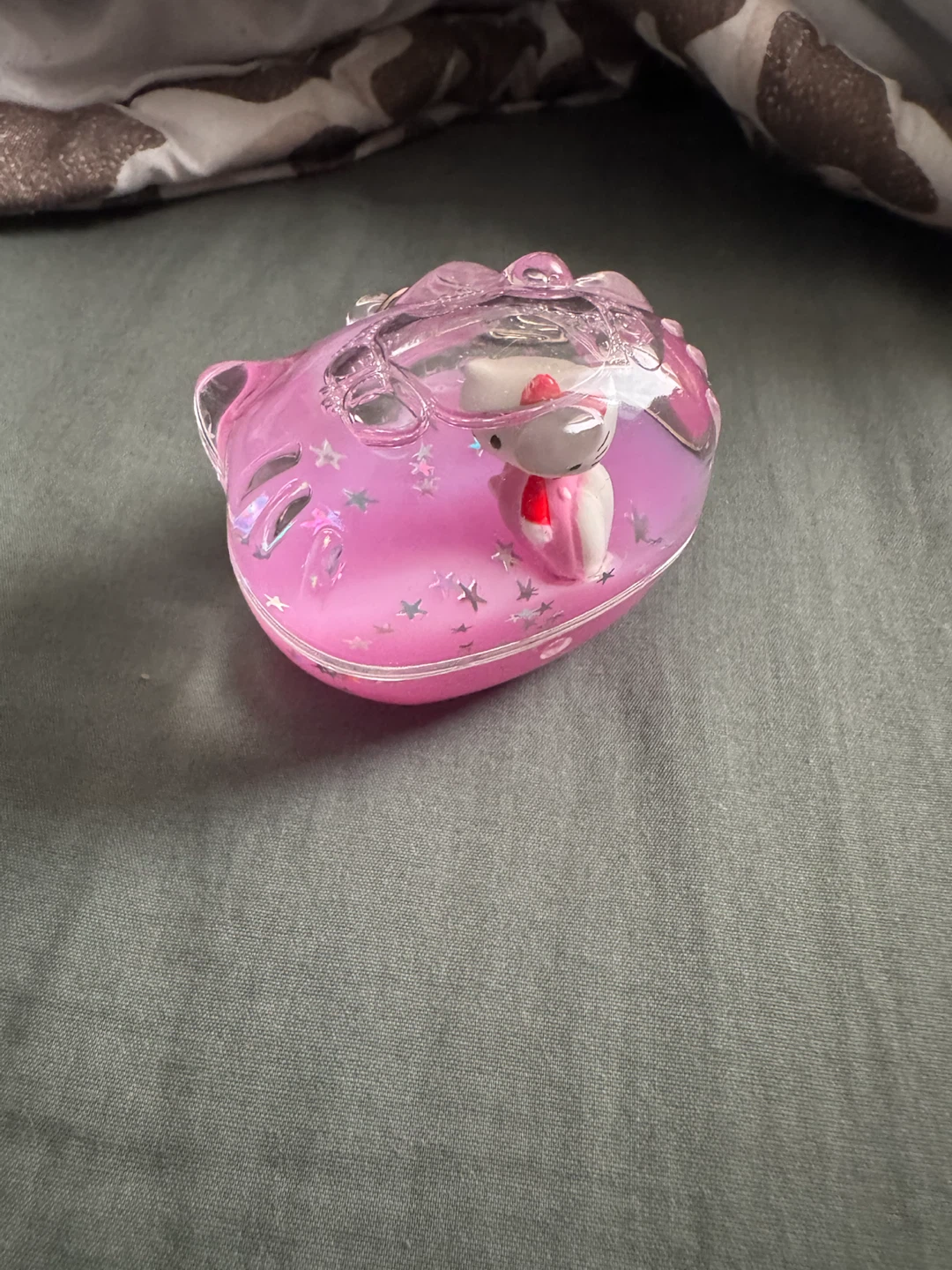 Bundle of 4 assorted keychains - photo 5