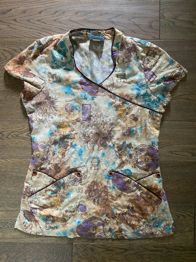 Elan by Barco Embroidered Floral Scrub Top - Size XS