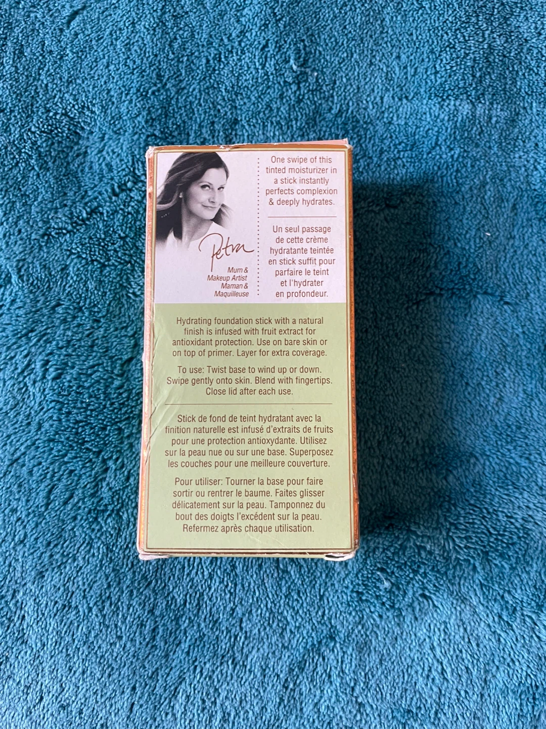 Pixi by Petra On-the-Glow Base Foundation Moisture Stick - photo 2