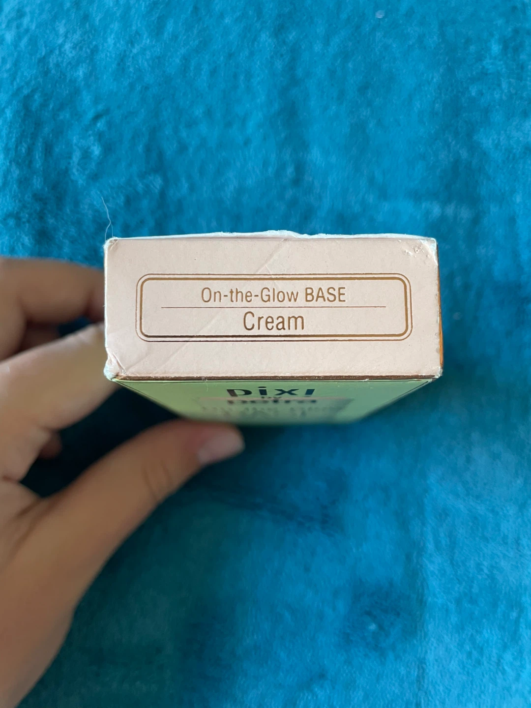 Pixi by Petra On-the-Glow Base Foundation Moisture Stick - photo 4