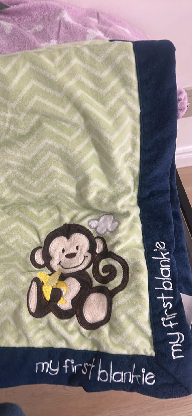 3 Infant soft baby blankets! (Carter’s) - photo 3