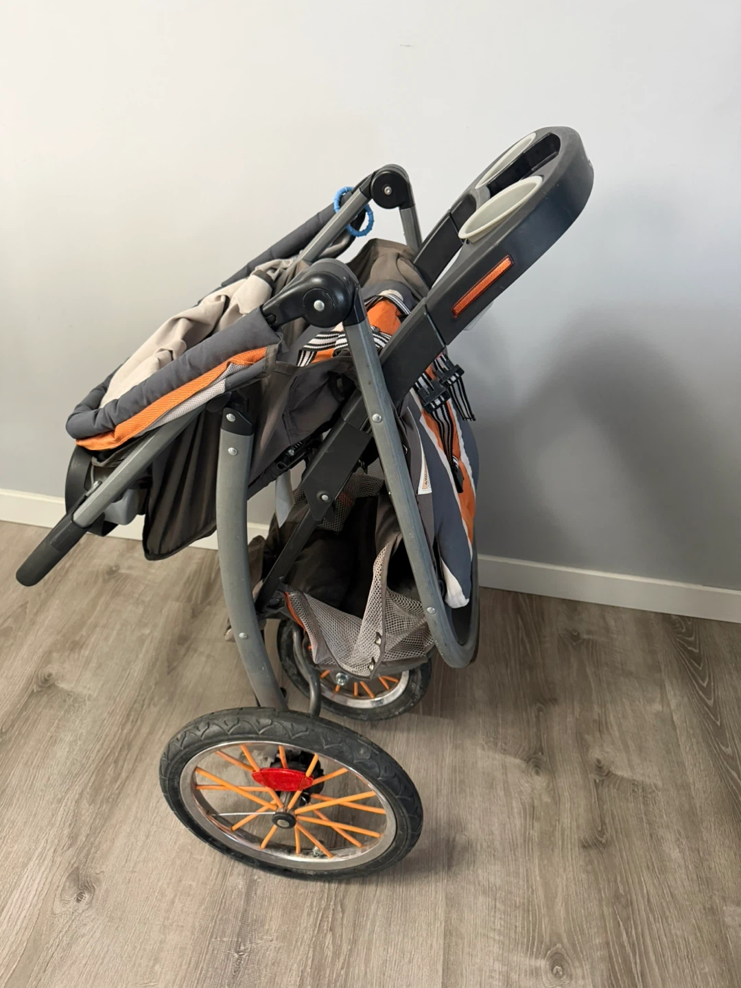 Baby Trend Jogging Stroller in Grey and Orange - photo 3