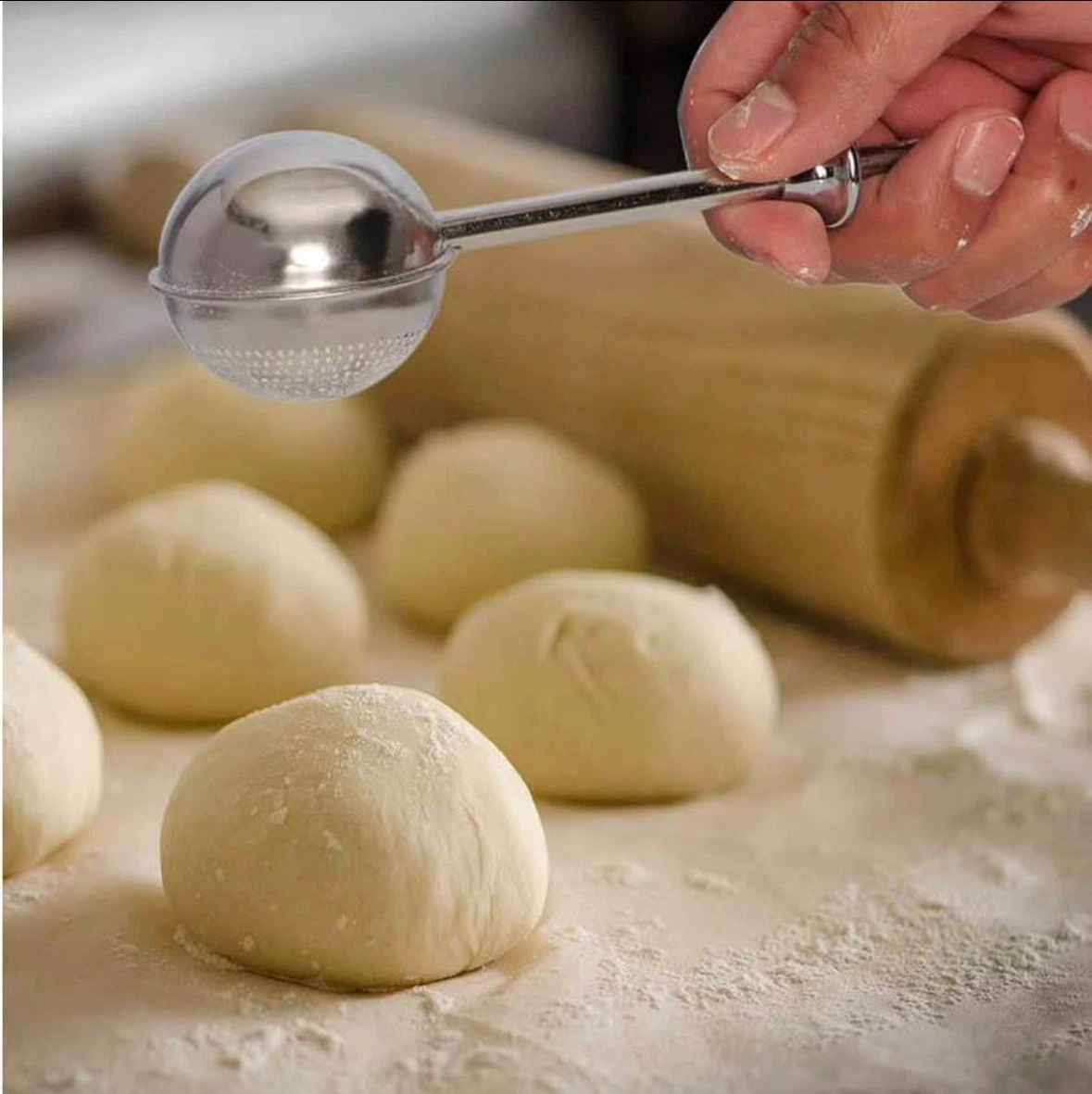 2-Pc Flour Duster, 304 Stainless Steel Flour Sifter for Baking - photo 2