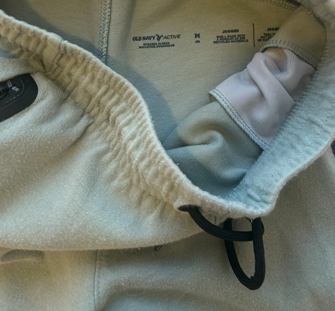 Old Navy Active Joggers - photo 2